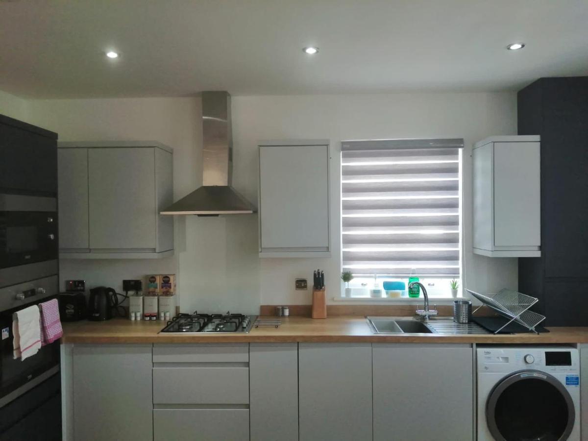 Apartment No 8 - Stay In Style In The Heart Of The Cathedral City. Truro Ngoại thất bức ảnh