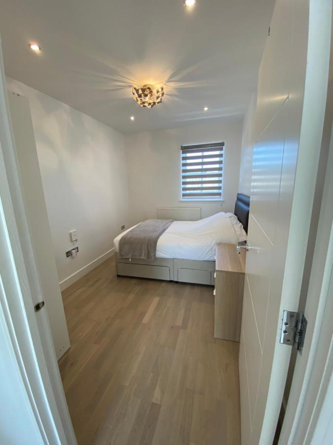 Apartment No 8 - Stay In Style In The Heart Of The Cathedral City. Truro Ngoại thất bức ảnh