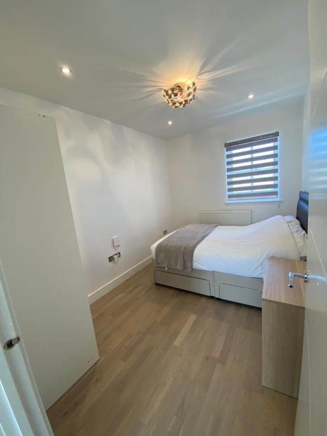 Apartment No 8 - Stay In Style In The Heart Of The Cathedral City. Truro Ngoại thất bức ảnh