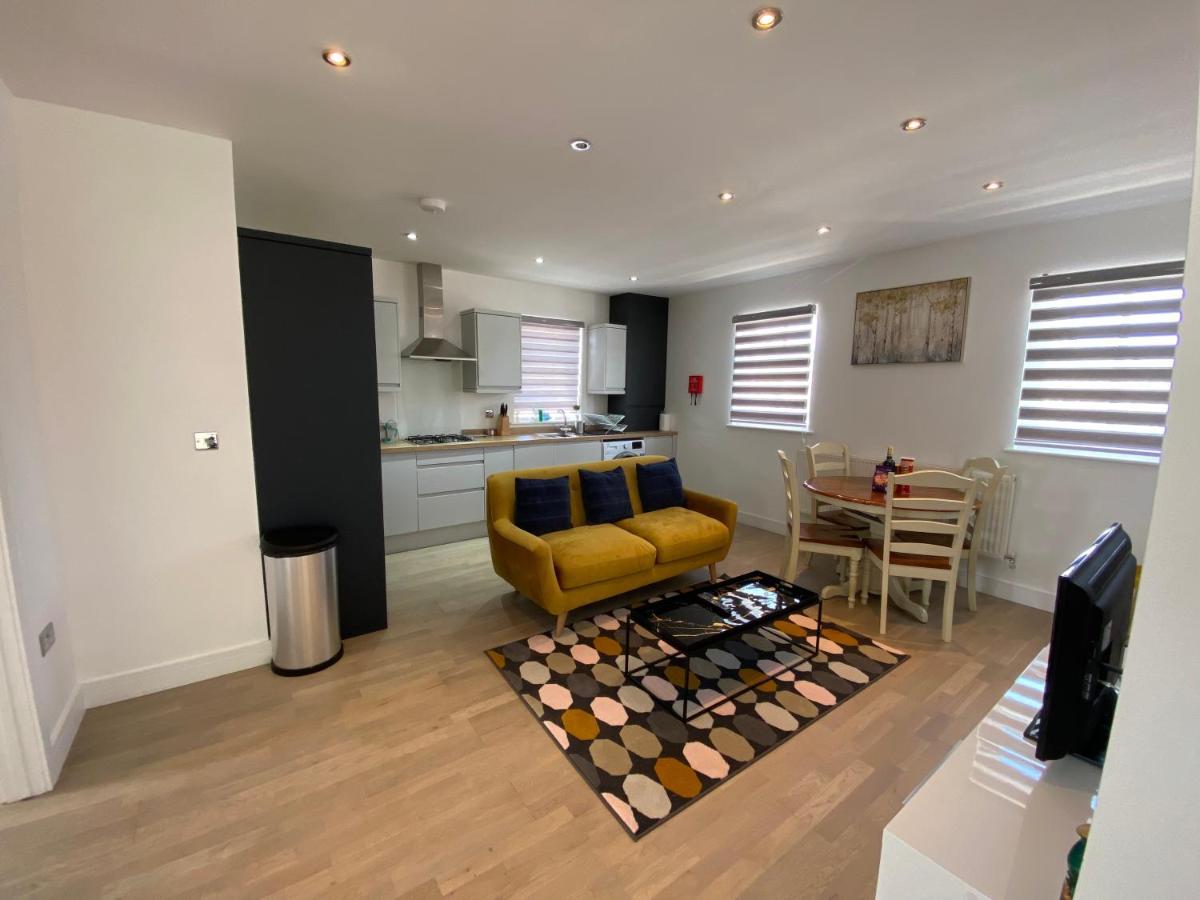 Apartment No 8 - Stay In Style In The Heart Of The Cathedral City. Truro Ngoại thất bức ảnh
