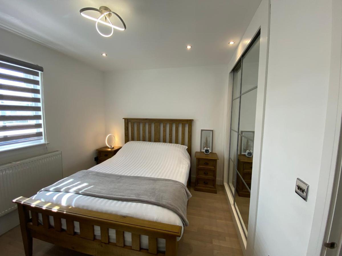 Apartment No 8 - Stay In Style In The Heart Of The Cathedral City. Truro Ngoại thất bức ảnh