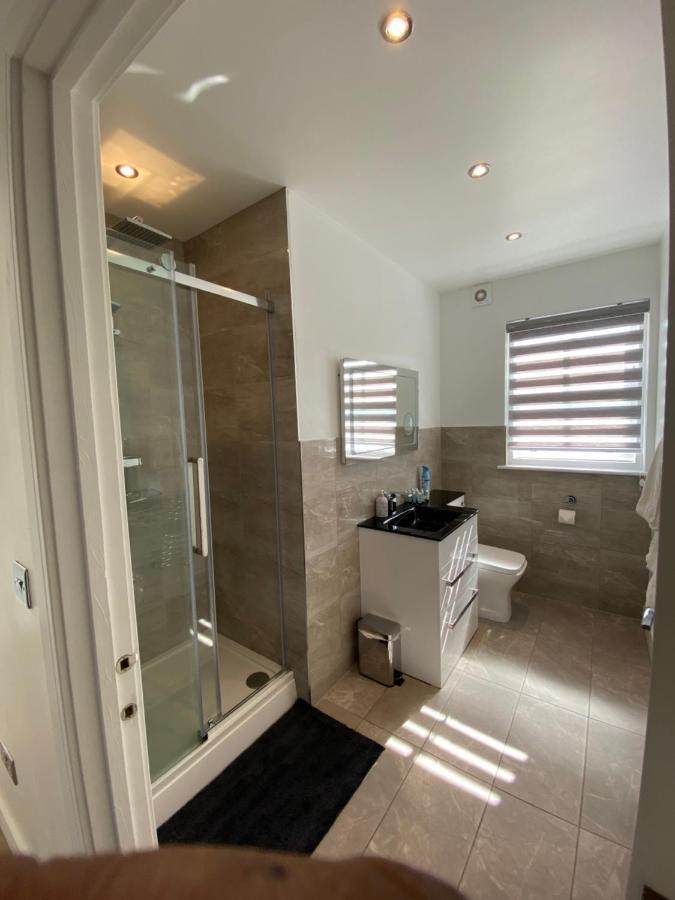 Apartment No 8 - Stay In Style In The Heart Of The Cathedral City. Truro Ngoại thất bức ảnh